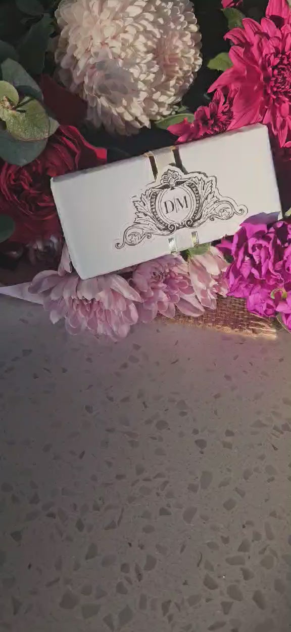 Chocolate Bar Bomboniere | CINDERELLA